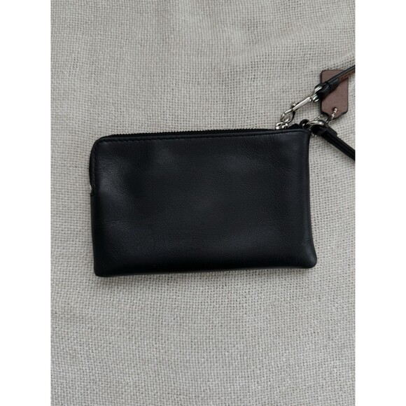 COACH x Peanuts Snoopy Wristlet Leather F65193 - Picture 4 of 6